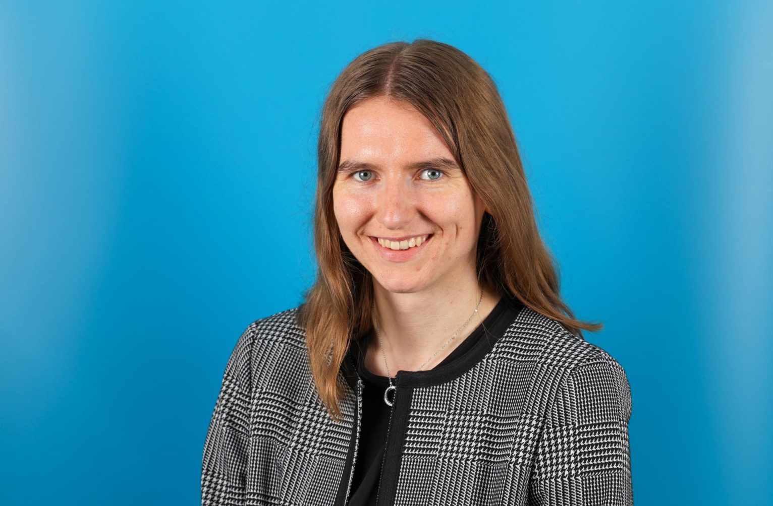 Meet The Team – Louise Crowe